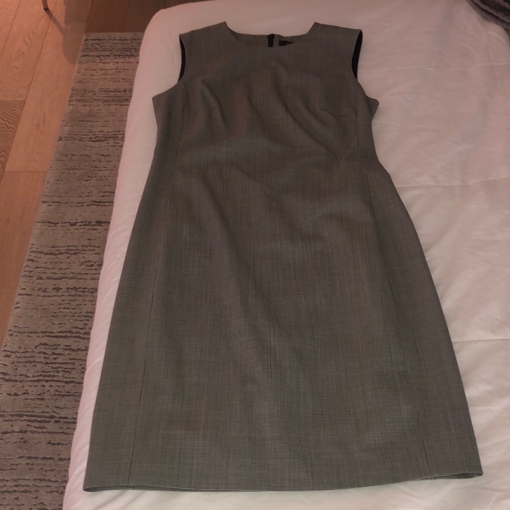 Theory grey sleeveless dress size 2